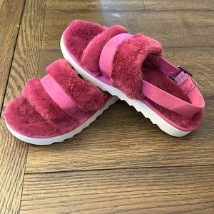 NEW Koolaburra by UGG Women Adjustable Slide Sandals - Fuzz'd Out TINI